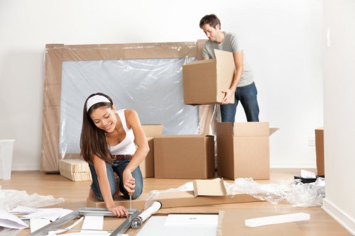 Moving and storage service planning in Sipson