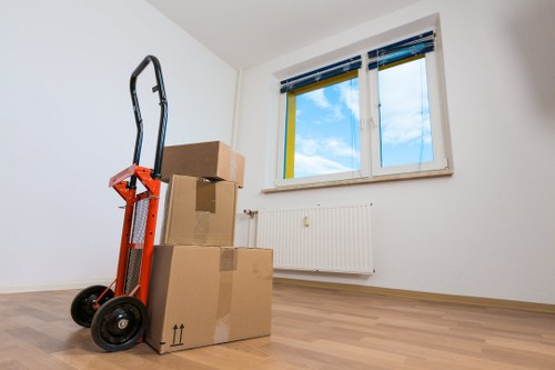 Flexible removals and storage service for Sipson residents